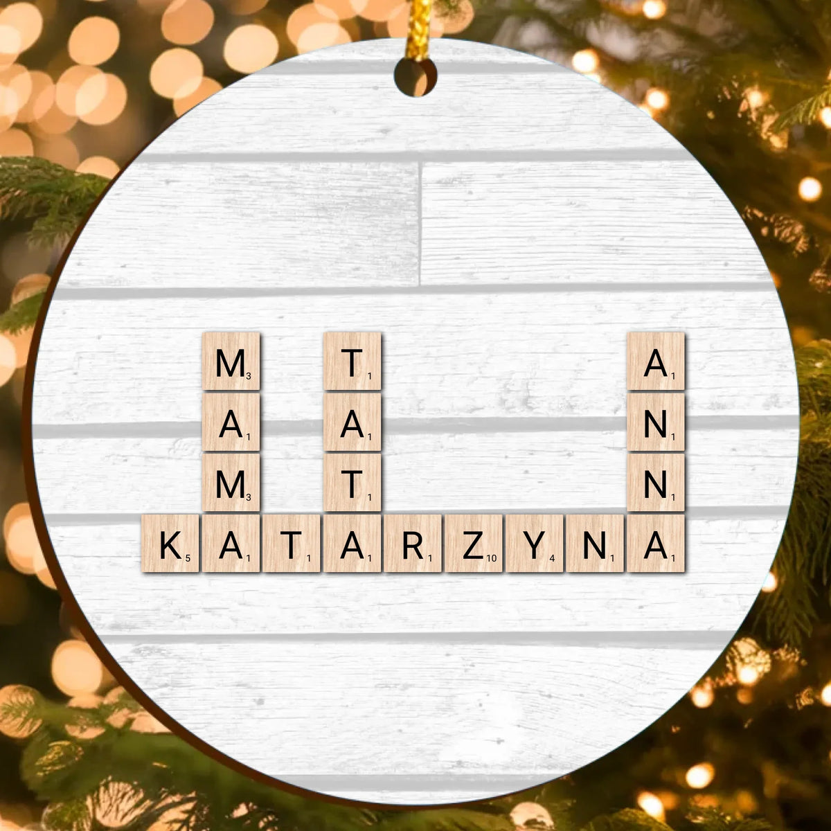 „Personalizowana ozdoba świąteczna w stylu Scrabble – własny tekst i imiona, nadruk 1-warstwowy